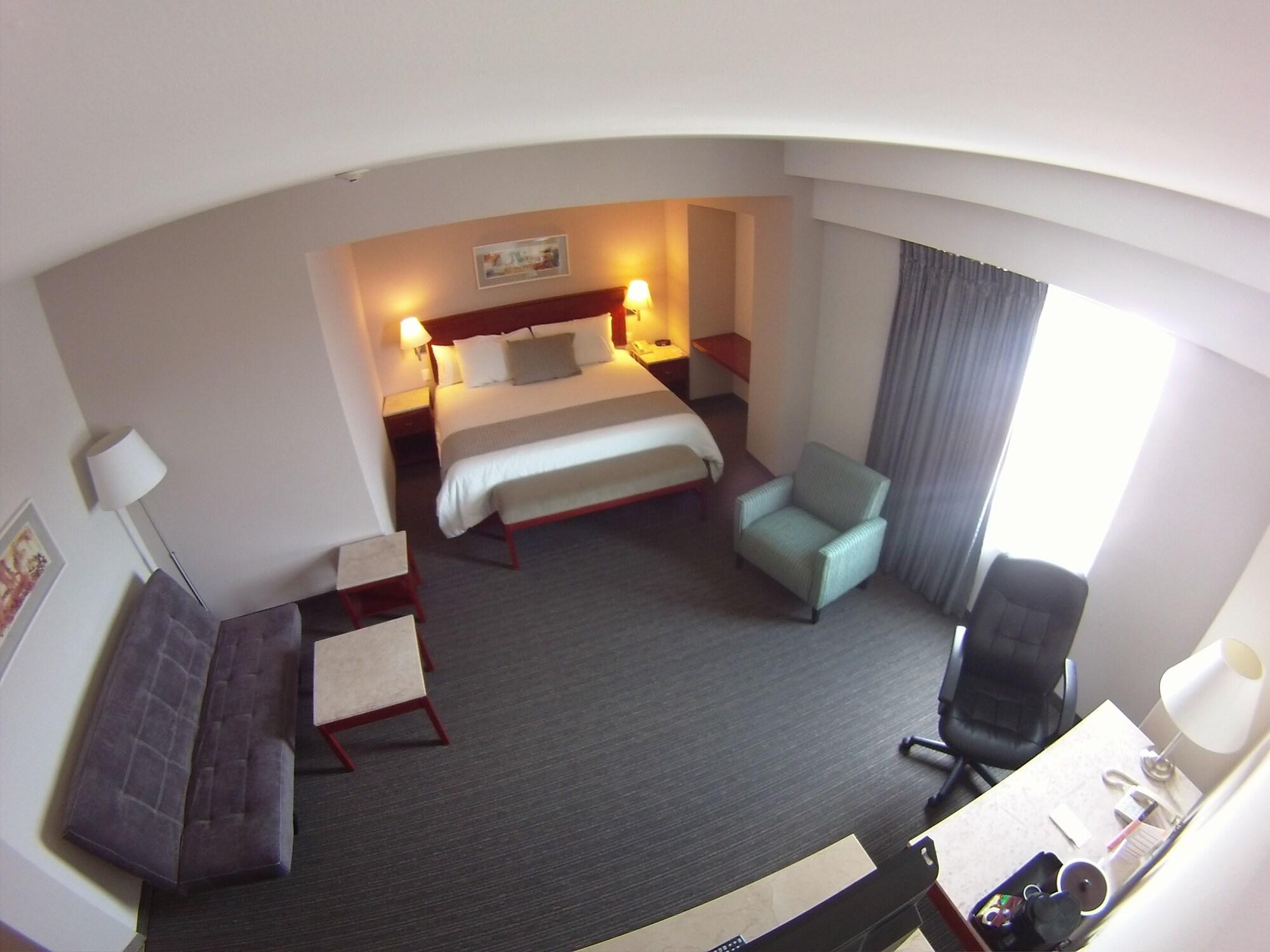 Casa Inn Business Hotel Celaya Buitenkant foto
