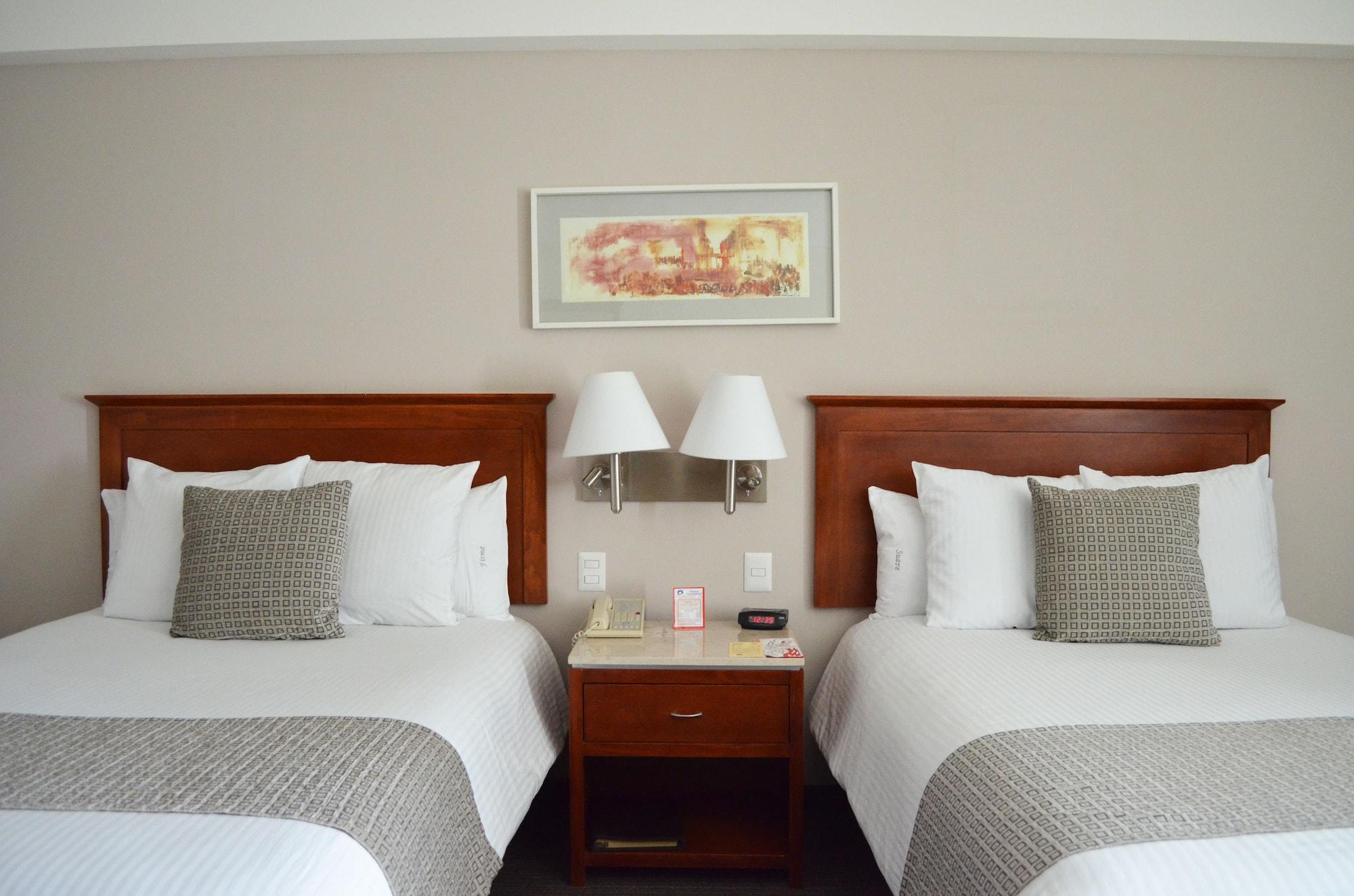 Casa Inn Business Hotel Celaya Buitenkant foto