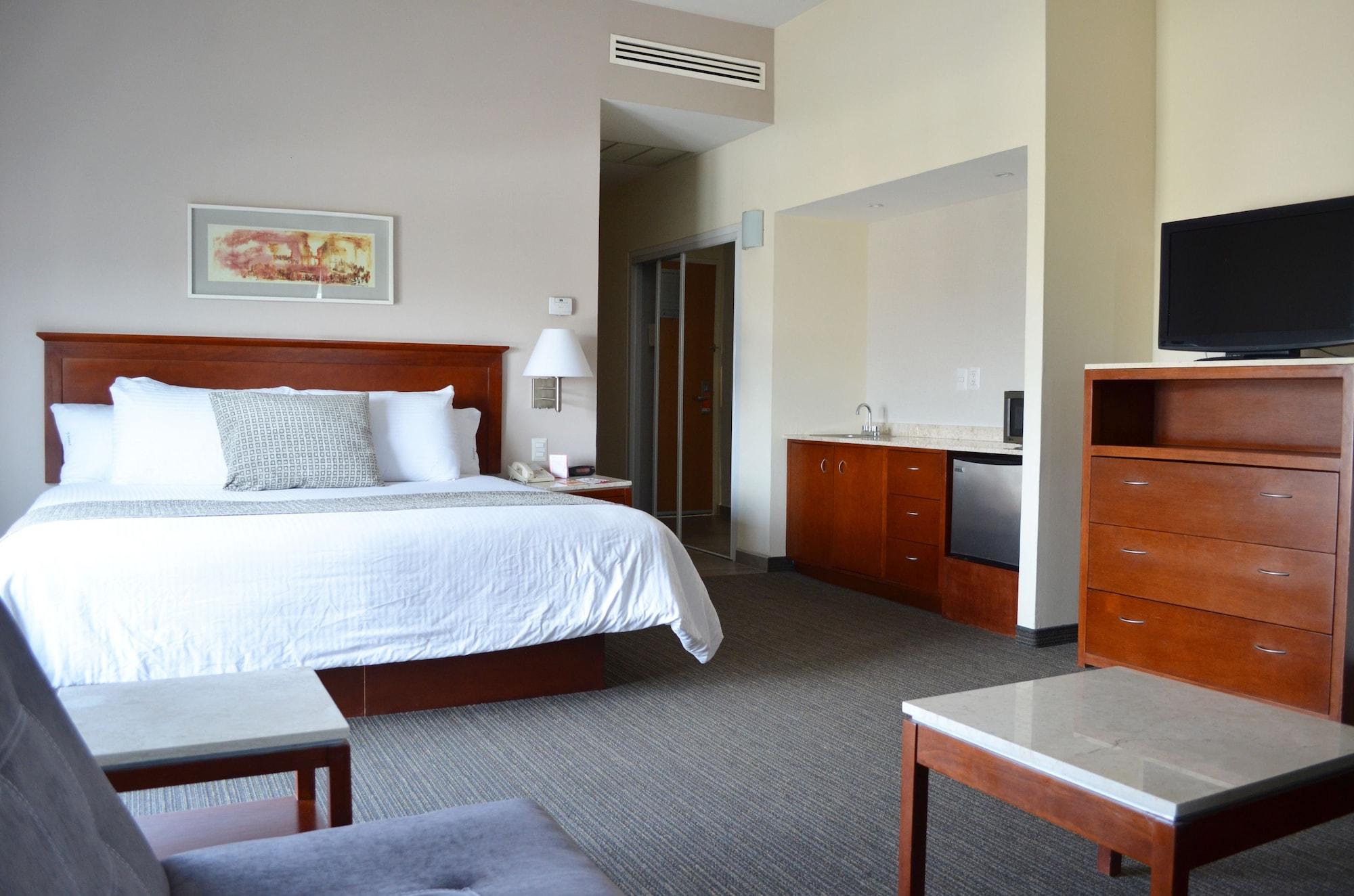 Casa Inn Business Hotel Celaya Buitenkant foto