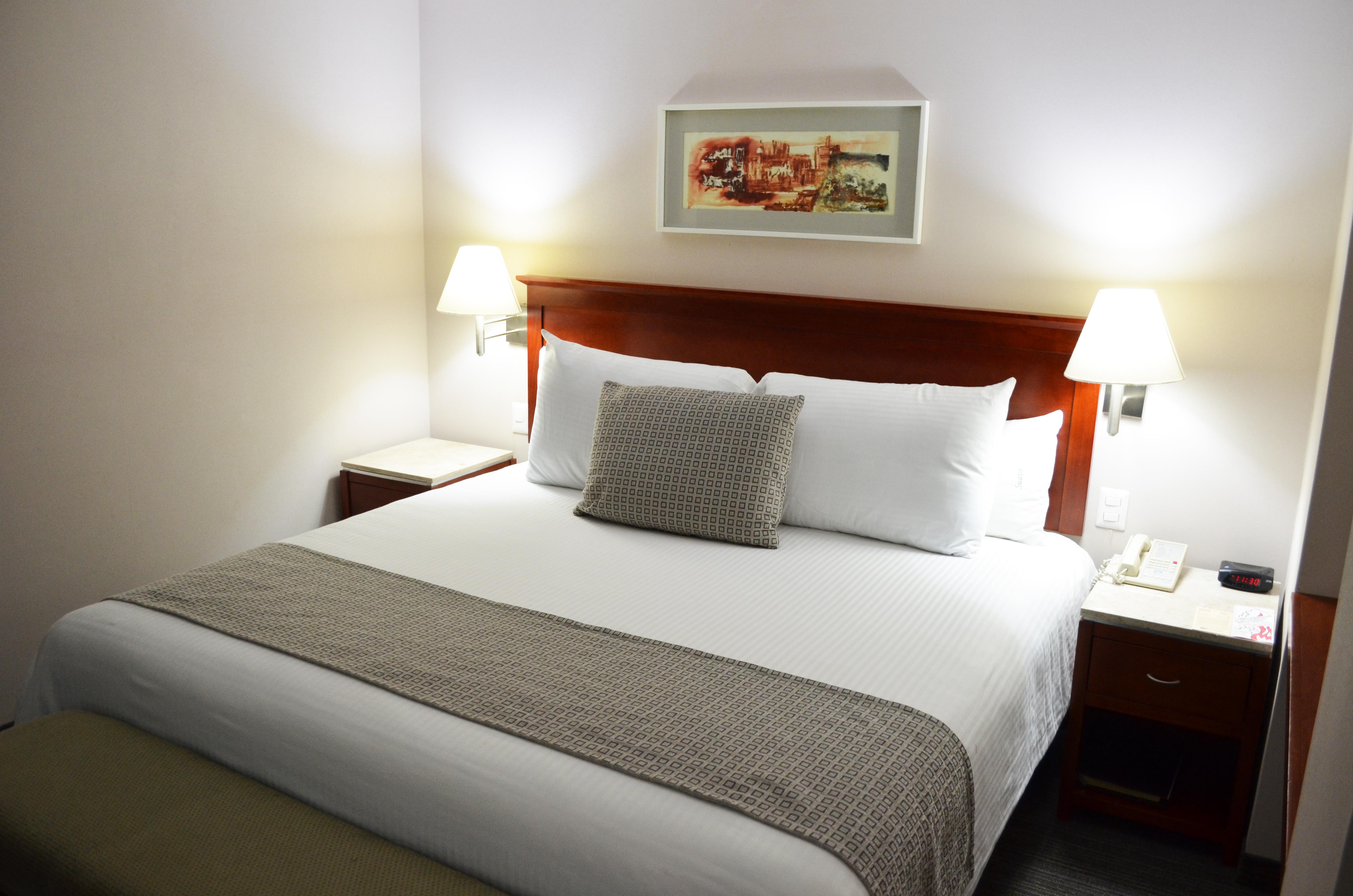 Casa Inn Business Hotel Celaya Buitenkant foto