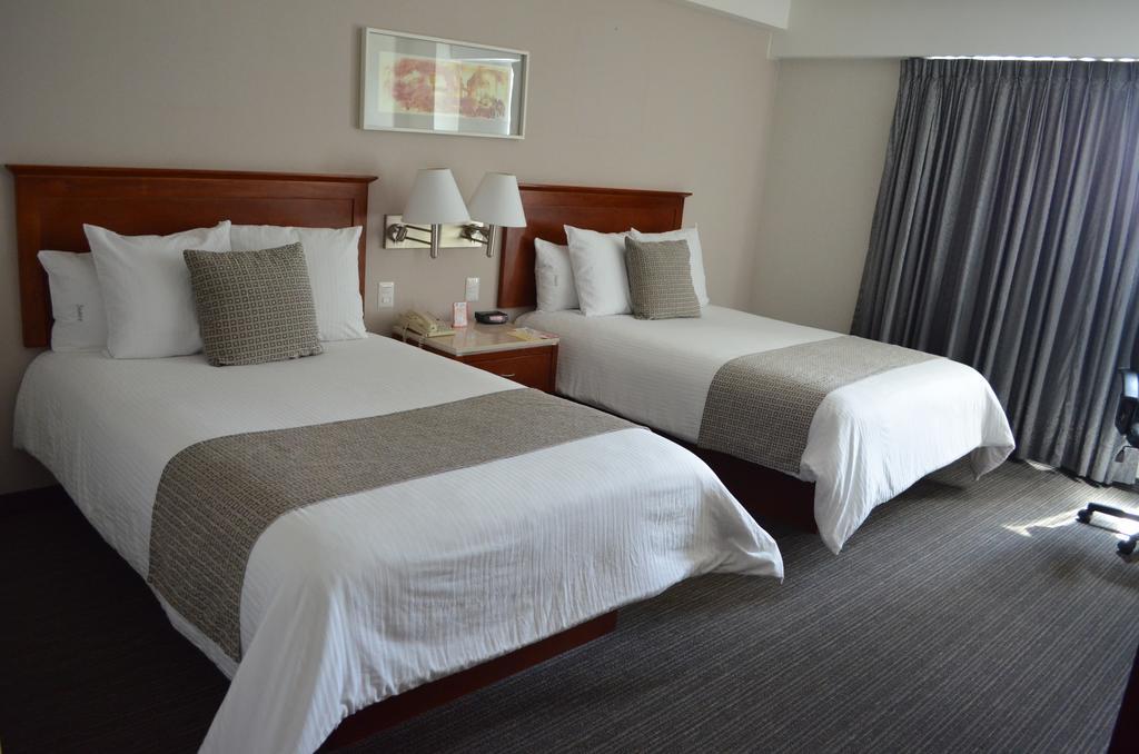 Casa Inn Business Hotel Celaya Buitenkant foto