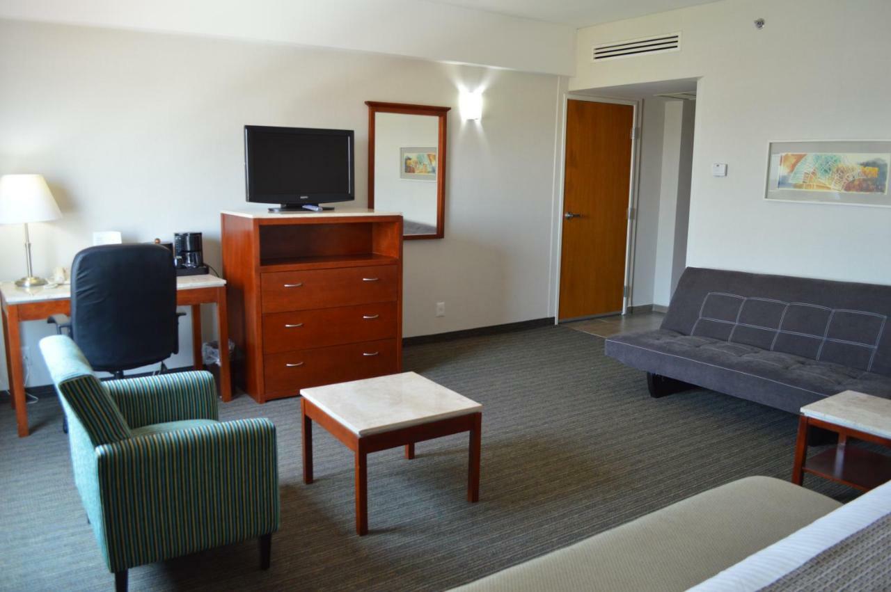 Casa Inn Business Hotel Celaya Buitenkant foto